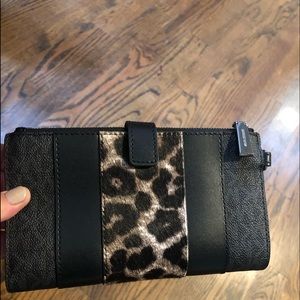 Michael Kors wallet